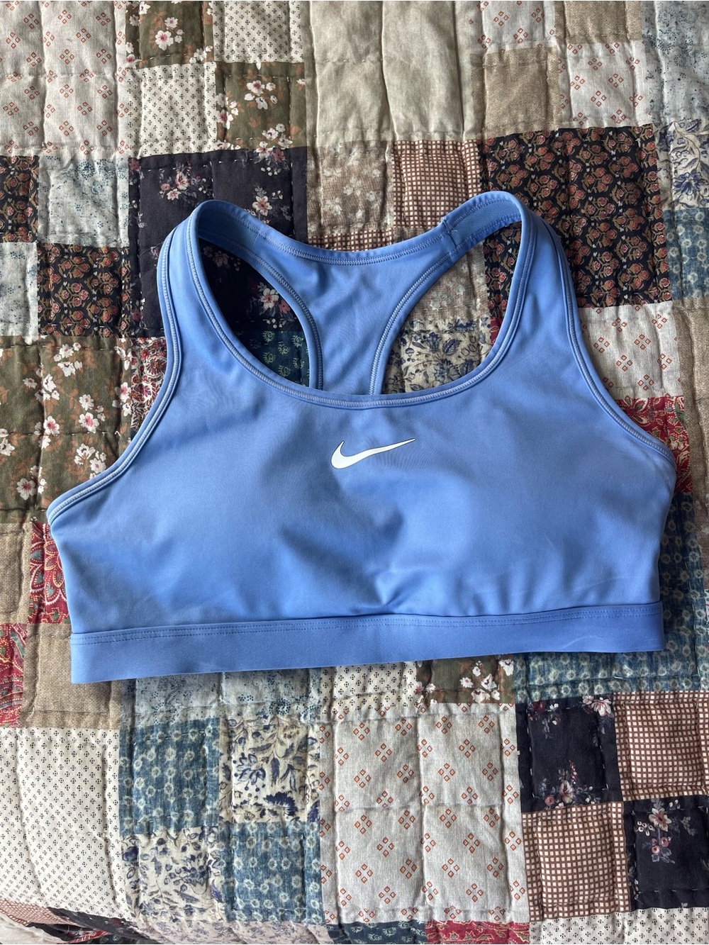 Nike Swoosh Medium Support Women’s Padded Sports Bra